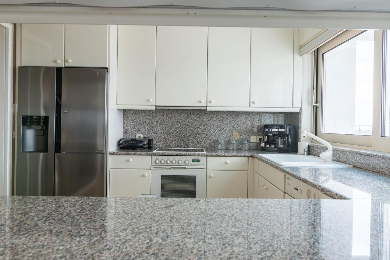 Sunlight House - Palatial Fully Equipped Apartment Near The Sea Athén Kültér fotó